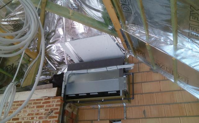 Airco/warmtepompinstallatie te Zonhoven met nette plaatsing.