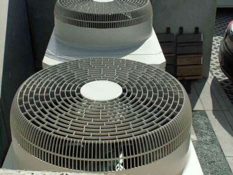 Lucht-water captatie warmtepomp met de captatiepomp als kerncomponent.