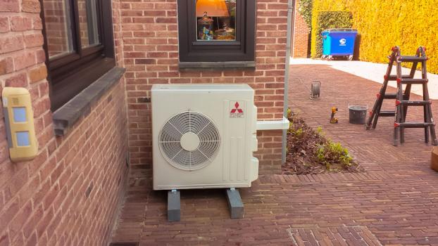 Residentiele airco/warmtepomp te Stevoort met verzorgde plaatsing.